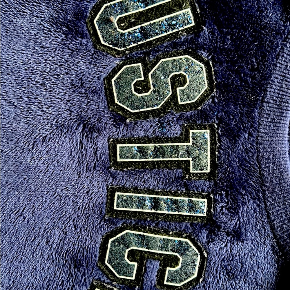Kids Size 6 Justice Kids Cozy Soft Blue Sweatshirt